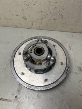 0726 Arctic Cat 120 Secondary Driven Clutch Removed From A Good Running 440 Z