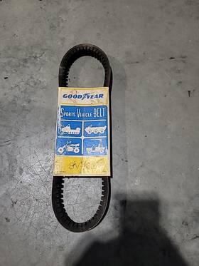 Sv132 Goodyear Snowmobile Drive Belt 41 3/8 X 1 3/16 Inch Evinrude Johnson Polaris