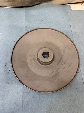 161739 Omc Johnson / Evinrude Snowmobile Secondary Clutch Fixed Pulley Half