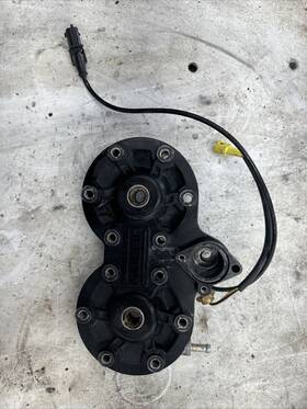 3022590 Polaris 2016 2022 Axys Rmk 600 Switchback Cylinder Head Dome