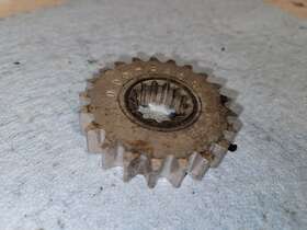 0107-408 Polaris 3221035 21 Tooth 11wide Upper Chaincase Sprocket