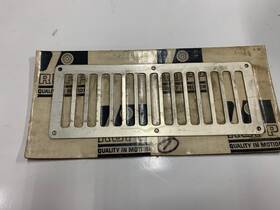 16818 Rupp Oem Snowmobile Chrome Center Grille #16818 For Ft71 44 Sprint/nos