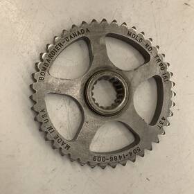 504148600 Ski Doo Sprocket 43t Large - 1999 Formula Z 500