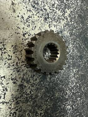 5041519139 Ski-doo Upper Gear 21t 15w # 504091000 440