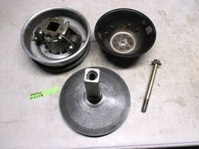 581055200 Ski-doo 89 Safari Scout E Snowmobile Primary Engine Drive Clutch Pulley And Gear