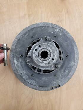38bv50 Yamaha Snowmobile Secondary Drive Clutch