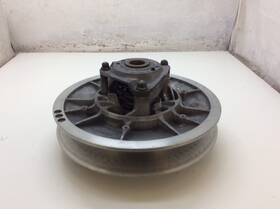 8cm-17665-00-00 Yamaha Used Oem Secondary Driven Clutch Vmax Xtc 600