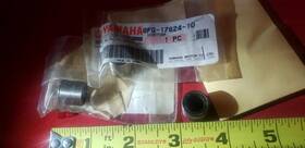 8fg-17624-10-00 Yamaha Set Of 3 Oem 8fg-17624-10 Roller Comp Ur 15mm Snowmobile Drive Clutch