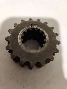 8u9-47587-00 Yamaha 17 Snowmobile 17t Triple Roller Sprocket 70s-90s Srx Gpx Exciter Vintage