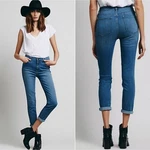 Free People Hi Rise Roller Skinny Jeans Women's Size 27 Medium Wash. Fixed Price $17.49.