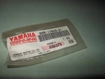 Nos Oem Yamaha EX570ES PZ480S +++ Roller # 88R-17624-01-00. Fixed Price $20.95.